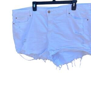 Levi's White Distressed Denim Shorts Size 22